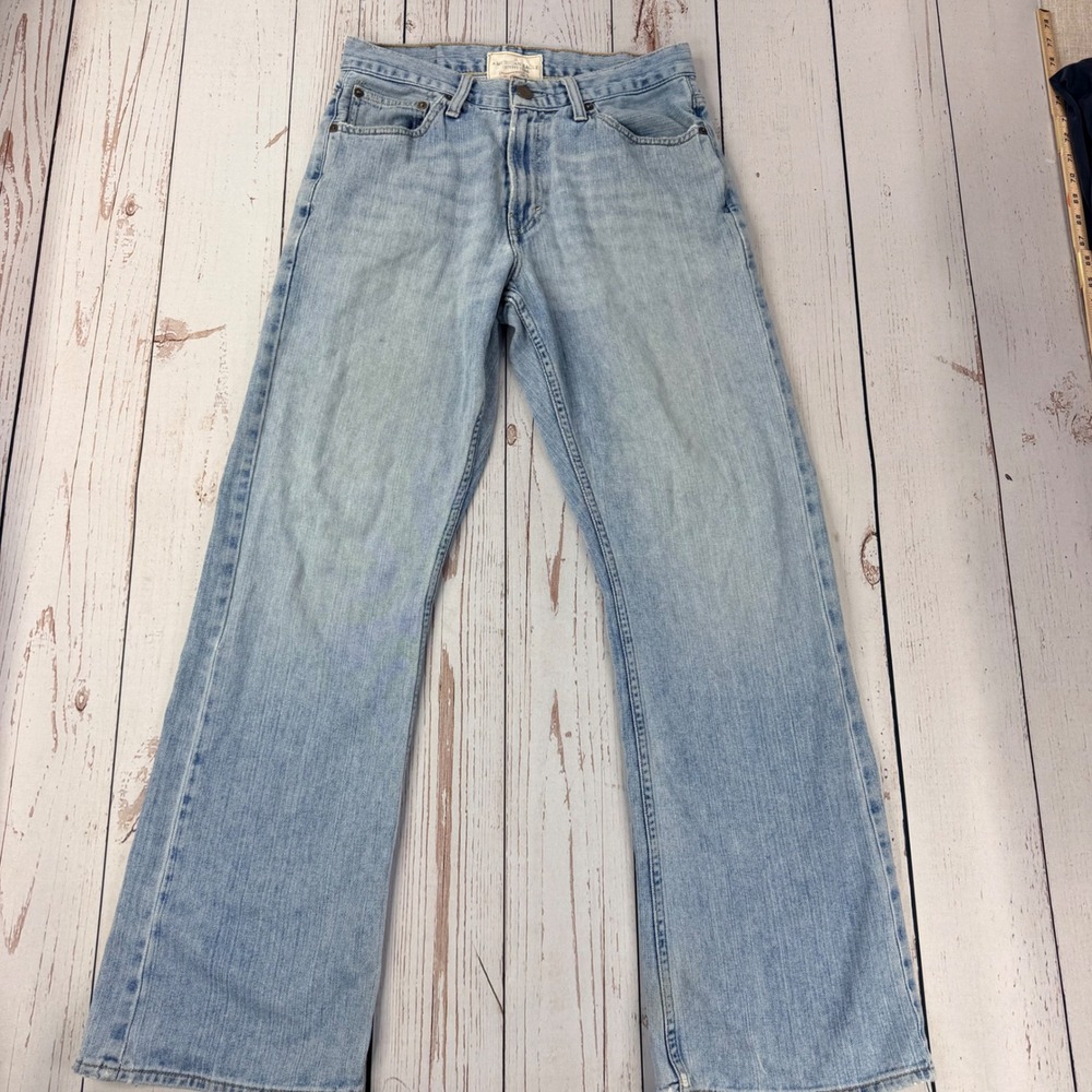 American Eagle Outfitters Mens Bootcut Jeans Light Wash Blue 30x32 Distressed